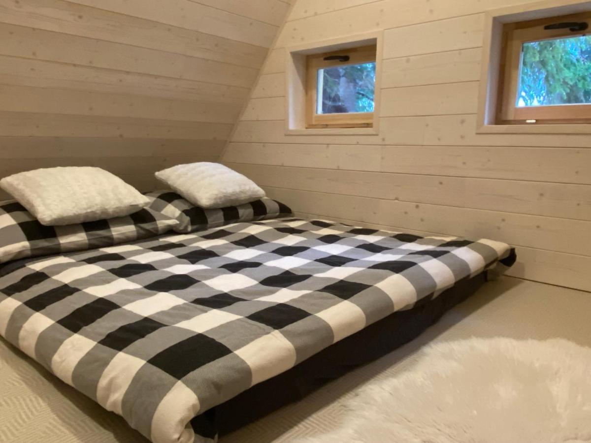 Camping Zelezna Ruda Bagian luar foto